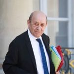 لودریان: فرانسه به دنبال احیای رابطه با الجزایر است