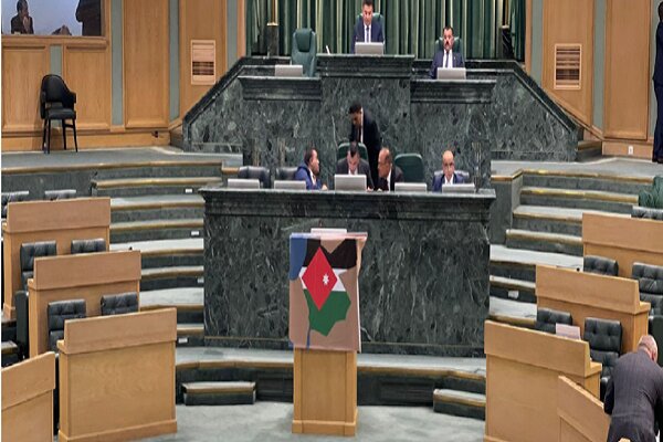 پارلمان اردن یکصدا رای به اخراج سفیر صهیونیستها از امان داد